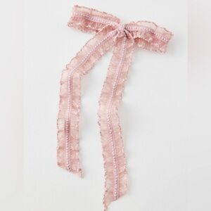 Urban Outfitters Light Pink Textured Laced Bow Hair Clip NEW NWT